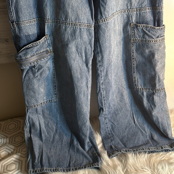 Fashion Nova cargo wide leg denim jeans sz 13 NWOT - Picture 4 of 14